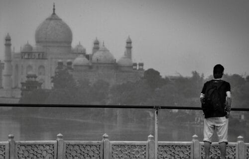 Taj Mahal, Agra, Hindistan, India, angle, composition, wrong angle, different angle, missing the point, B&W